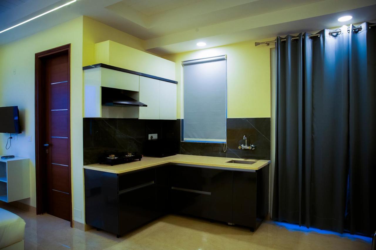 Lime Tree Luxury Studio - Service Apartment Near Artemis Hospital ,Gurgaon Bagian luar foto