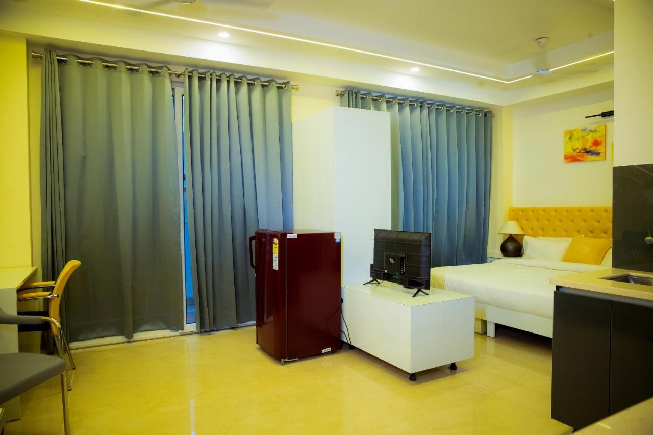 Lime Tree Luxury Studio - Service Apartment Near Artemis Hospital ,Gurgaon Bagian luar foto